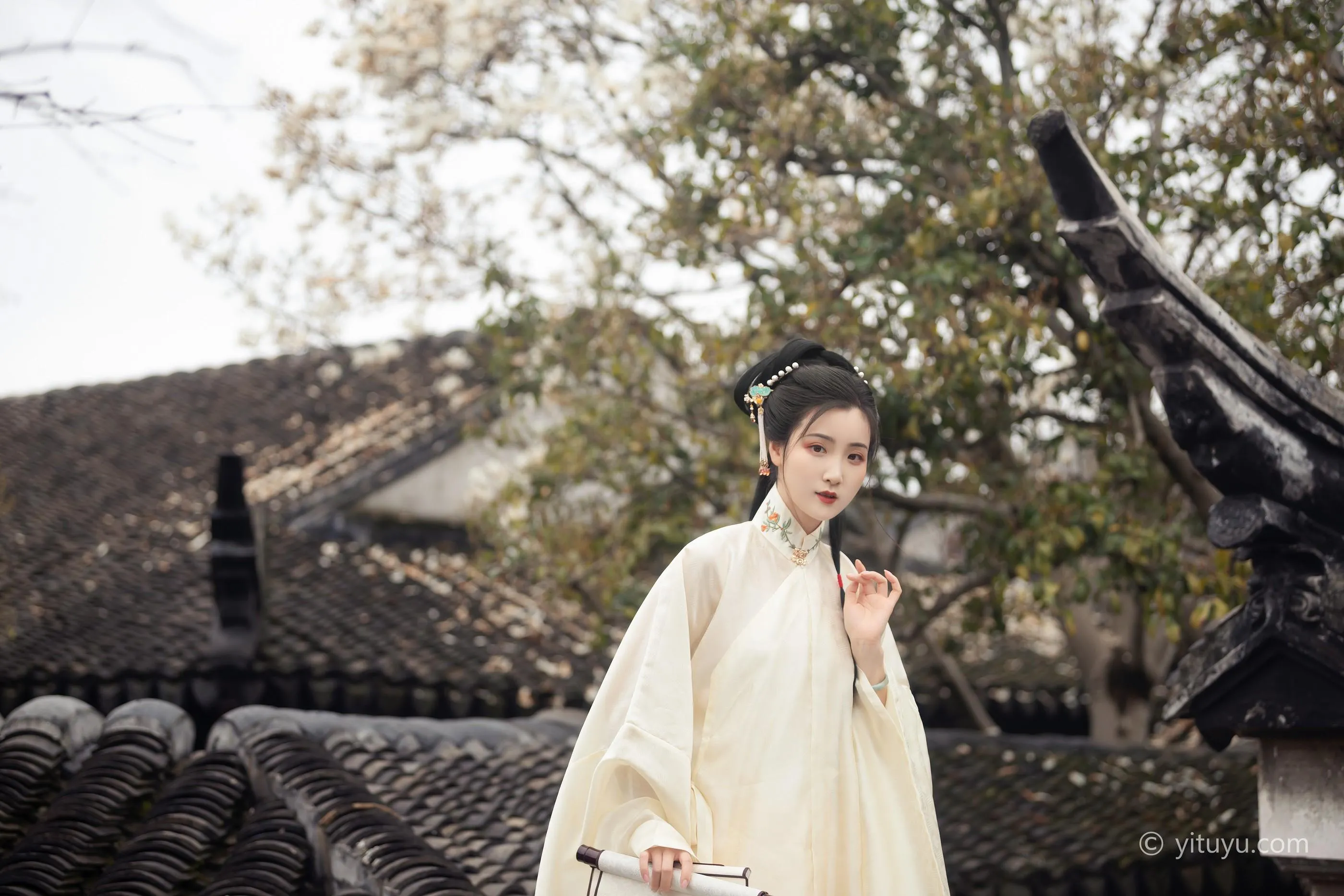 [YITUYU艺图语]2021.05.10 玉兰 金儿 [23P]插图5